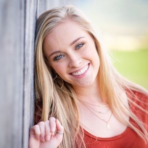 Meet your Posher, Emillee